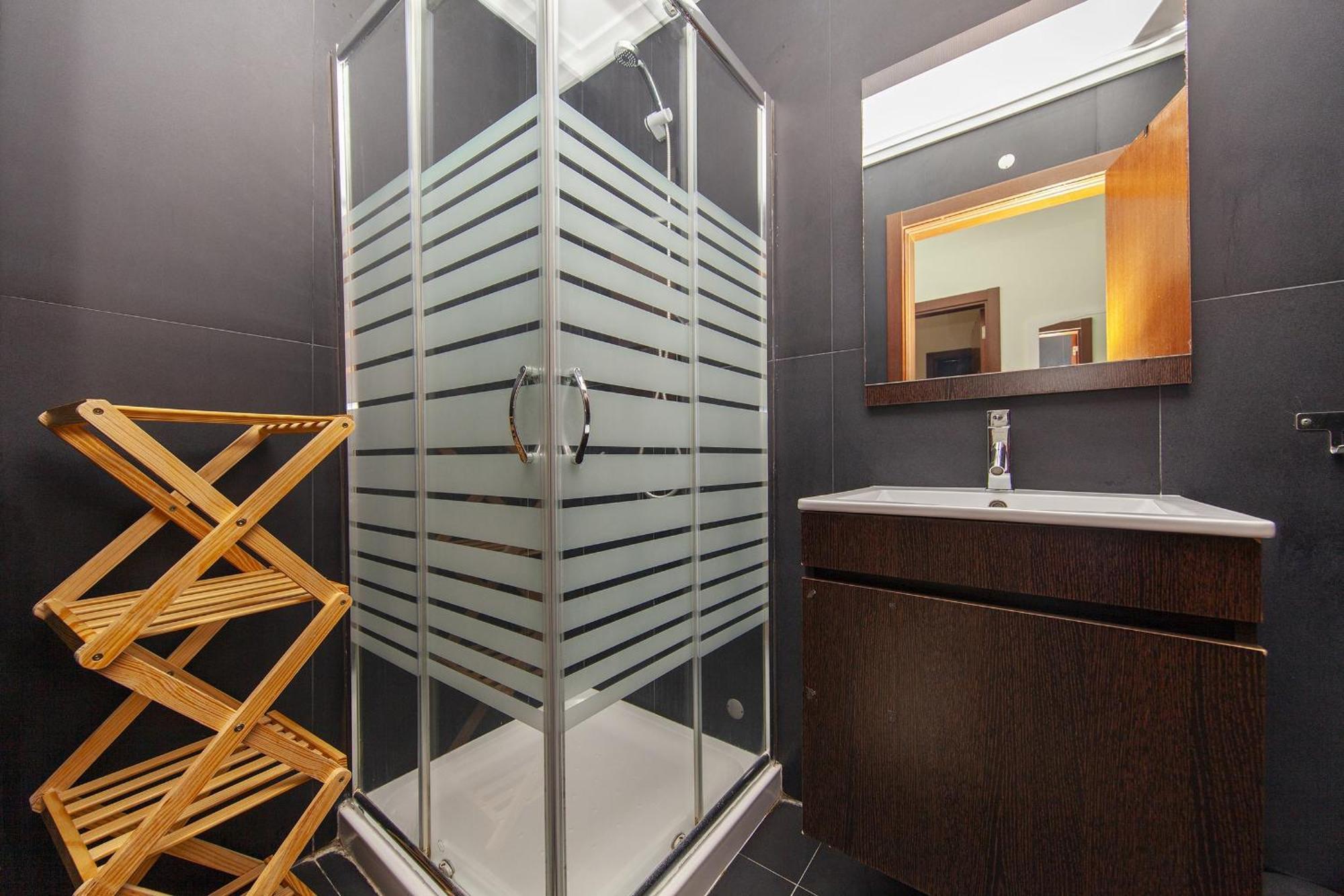 B03 - Luxury 2 Bed Lagos Marina Exterior photo